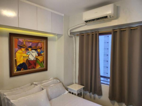 CLASSY SPACE FOR FAMILY OF 6@THE CENTER OF MAKATI!